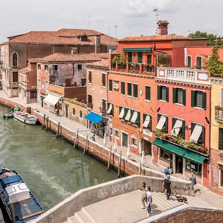Carmini Canal View And Balcony With Lift Venedik Dış mekan fotoğraf